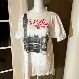 Disney Park T-shirt size L